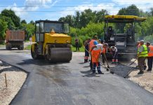В Пителине завершают ремонт дороги по улице Строителей